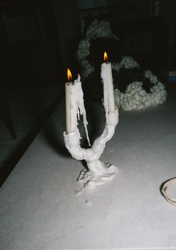 Double candle holder 001